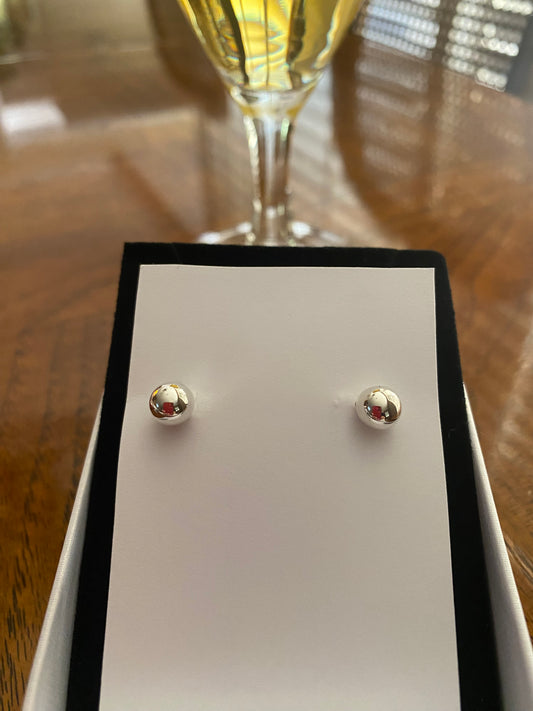 9.25 Silver Ball Earring